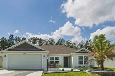 Image de Near Sawgrass Grove in The Village of Newell