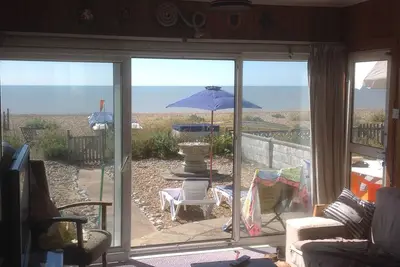 Image de Tombreck 3 bed bungalow on private beach with direct access to sea