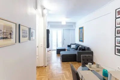 Image de Newly renovated luxury 1-bedroom apartment in brilliant Athina with WiFi, Ac