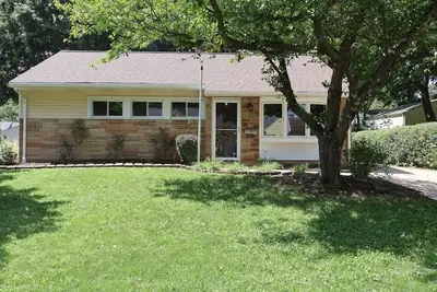 Image de Charming 3-bedroom house with WiFi and Ac in beautiful Cuyahoga Falls
