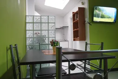 Image de Interior Apartment La Reina, 2 Min From The Subway