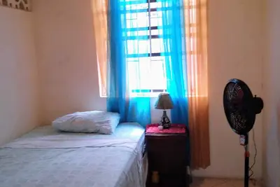 Image de Gill's Place is located in Bridgetown, just 2 minutes away from Brown's Beach.