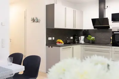 Image de Agréable appartement pour 4 personnes avec Wifi, Tv, terrasse, animaux admis et parking