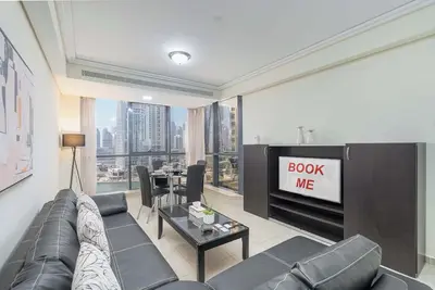 Image de Amazing  and Chic 1 Bedroom in Goldcrest Views 2
