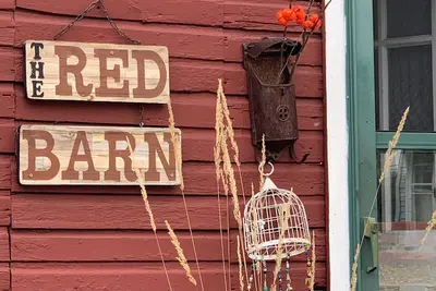 Image de Charming pet friendly renovated barn with backyard, in Stevensville