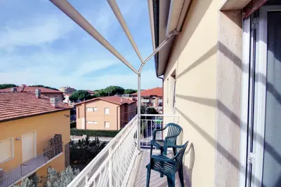 Image de Laura, two bedrooms and air condtioning