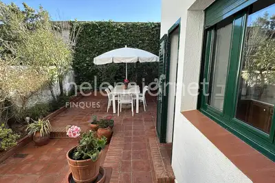 Image de Maison accueillante Ă moins de 100 mètres de la plage de Sant Feliu de GuĂxols.