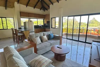 Image de ático hermoso en el cuarto piso