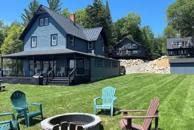 Image de Lakehouse Lodge ~ Fourth Lake Getaway Lodges