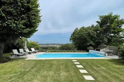 Image de Charming French Countryside Home - recently renovated and very relaxing