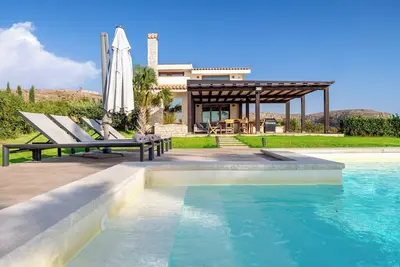 Image de Villa Erakle – Luxury Coastal Escape with Pool, Gym & Sensory Garden