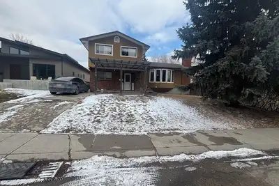 Image de Cozy Calgary Stampede Sanctuary Home