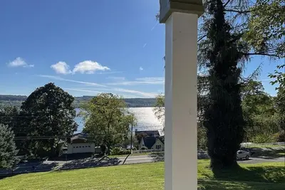 Image de Keuka Lake View Victorian