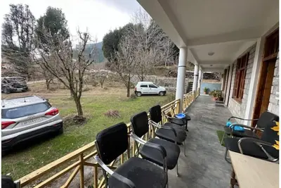 Image de 2 Bhk House with one Living Room