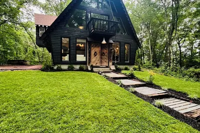 Image de The Fairy House - Hgtv's Scariest House in America Winner