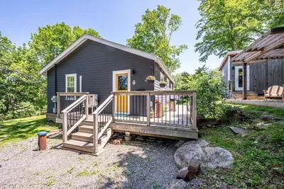 Image de Salty Breeze Cottage