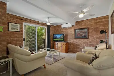 Image de Paws & Waves Beachside Retreat
