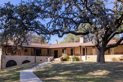 Image de Cherokee Suite: Texas Hill Country Resort /w Pool