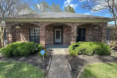 Image de 4-bedroom home in awesome Friendswood Fisd Mc Casa! Fabulous Yard, Cozy space
