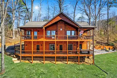 Image de Mountain Views/Fire Pit/Hot Tub/Game Room/Close 2 Strip