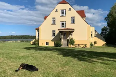 Image de Ferienwohnung 1 direkt am Wasser im Gut Grubnow Rügen