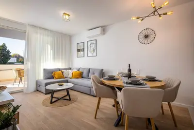 Image de Appartement d'une chambre avec la terrasse Split (A-24085-a)