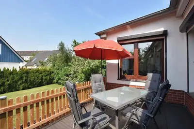 Image de Appartement de vacances confortable avec jardin