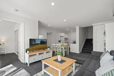 Image de Central Braddon Retreat with Balcony & Pool Access