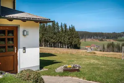 Image de Appartement \"Kleeblatt\" avec jardin privé, balcon et Wi-Fi