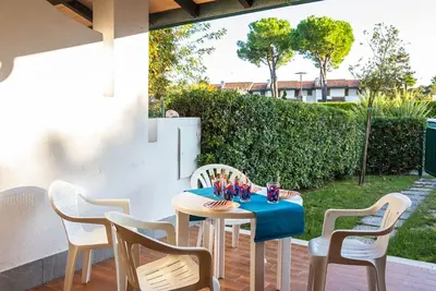 Image de Charmante maison de ville avec piscine et jardin