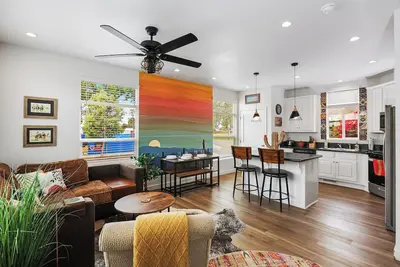 Image de New! Across from Sportspark Central Ac Racketball