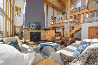 Image de Pole Creek Luxury Home 2940 On Golf Course I Hot Tub I Views I Best Price I Discounted Attractions