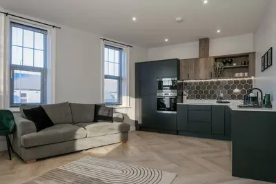 Image de Modern 2bd apartment next to stadium