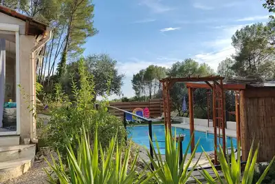Image de Idéal famille, maison Var tout confort, piscine, boulodrome, billard, bbfoot. . .