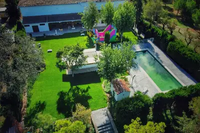 Image de Cottage in the countryside 10 to 14 people ideal for family groups or groups of friends.