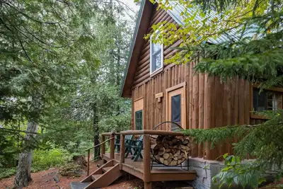 Image de Cabin, two queen beds with shared bathroom