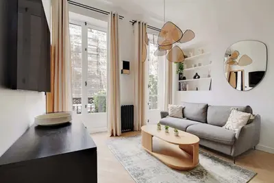 Un 1-Ch Contemporain à Opéra