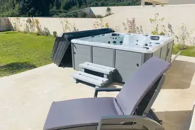 Image de Villa avec jacuzzi proche plage de Solaro et Solenzara