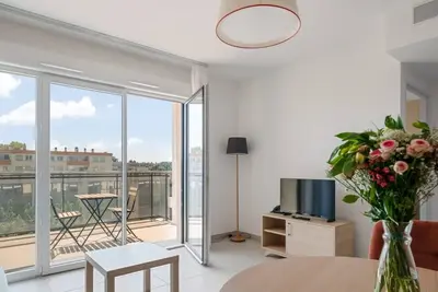 À Avignon - Le Plein Sud