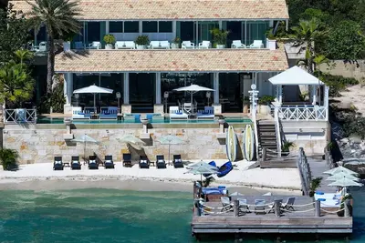 Image de Beach Front Villa with Spectacular Ocean View