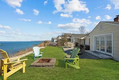 Image de Sea Breeze Paradise: Beachfront & Panoramic Views