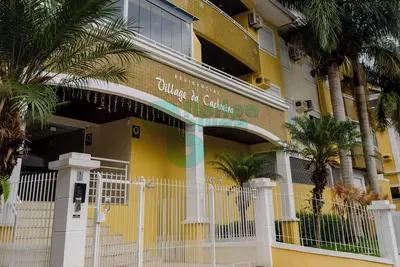 Image de Season in Floripa! Modern and functional, one block from the beach