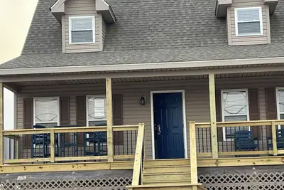 Image de Charming 3-bedroom house in quiet Slaughter Beach with fenced area for your pet.