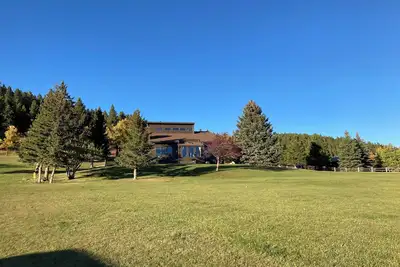 Image de Clean & spacious  4-bedroom outside Deadwood