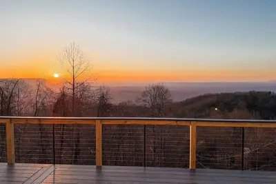 Image de Sunrise Mountain Escape -Modern 1 bedroom with Gorgeous Views. Near Brpw & I-77