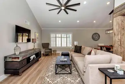 Image de 4-bedroom house in highly sought after Scottsdale neighborhood! Enjoy your stay