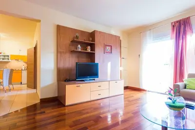 Image de Standard Two Bedroom Apartment with Terrace (owner Orange)