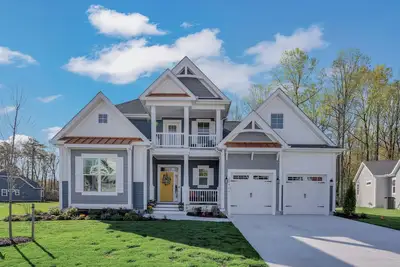 Image de Stunning brand new single family home for exquisite, luxurious summer retreat.