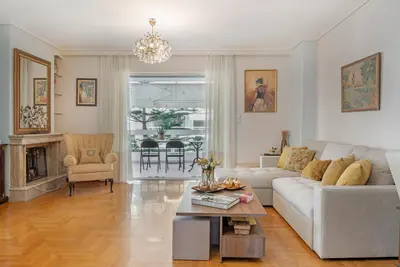 Image de Appartement \"Athens Seaside\" avec balcon, Wi-Fi et climatisation