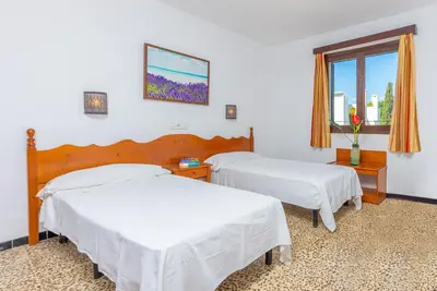 Image de La Ceiba Hab. Estandar - Cozy hostel near the beach. Free Wifi